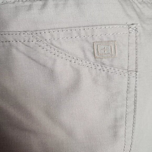 511 Tactical Men 40x32 Tactlite Khaki‎ Jean Cut Straight Leg Performance Pants - Picture 4 of 5